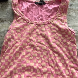 Cropped top no sleeves top